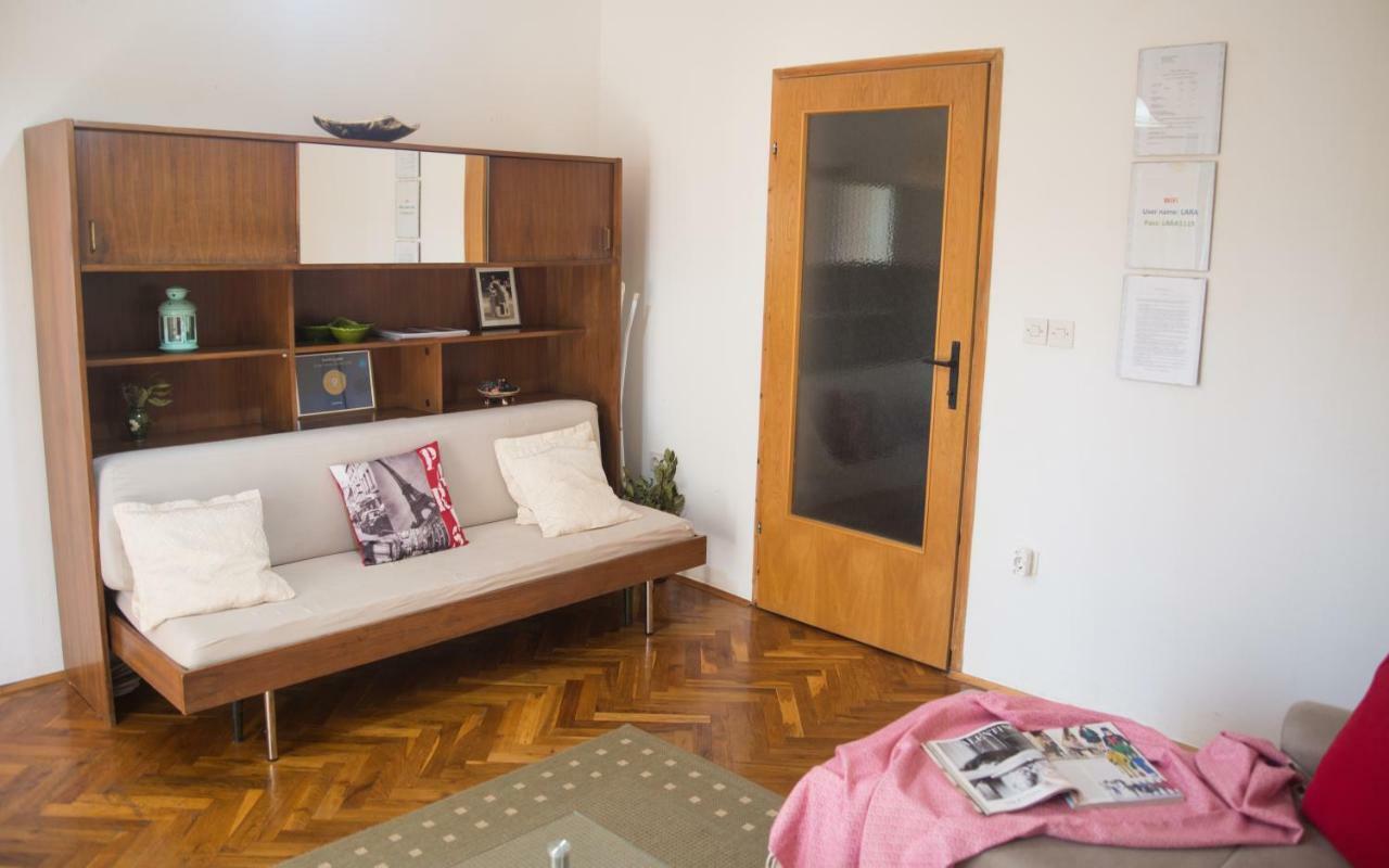 Leona Apartment Кралевица Екстериор снимка