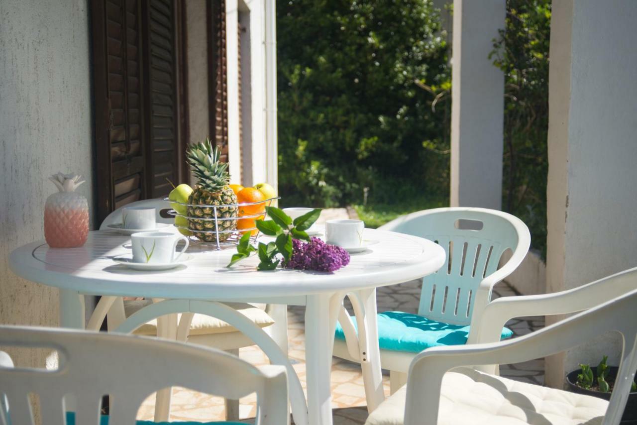 Leona Apartment Кралевица Екстериор снимка